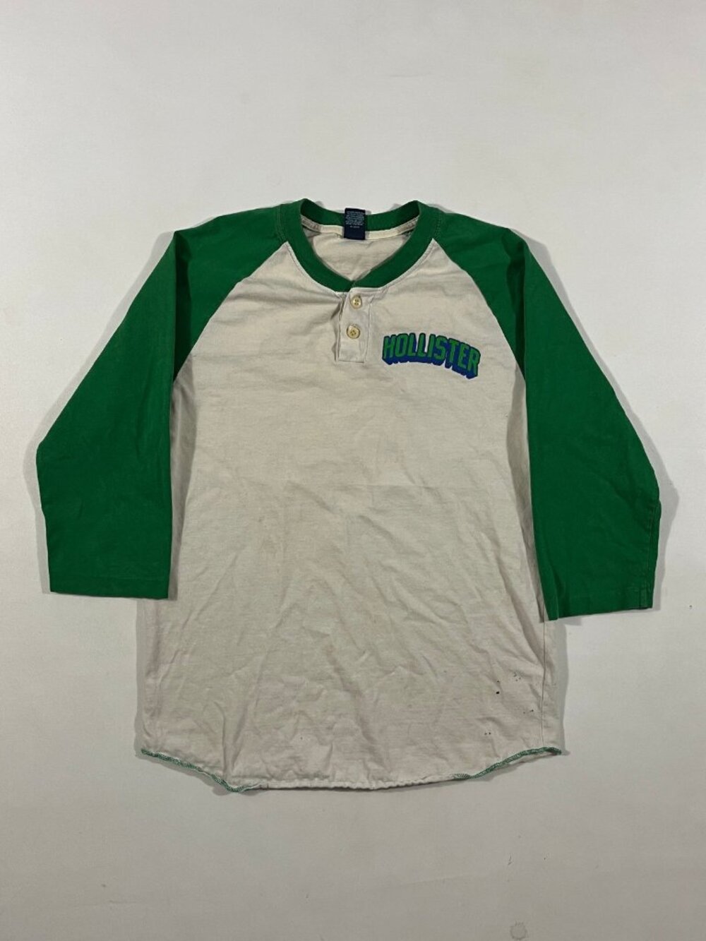 Vintage Y2K Hollister ProSport Green Cream 3/4 Sleeve Raglan Henley Baseball Te…
